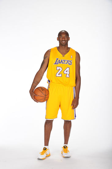 巴萨敲定租入坎塞洛