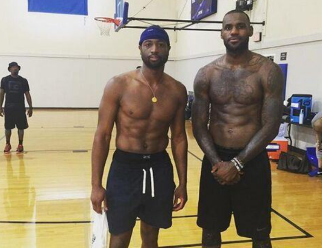 掘金替补关键时刻完成反超