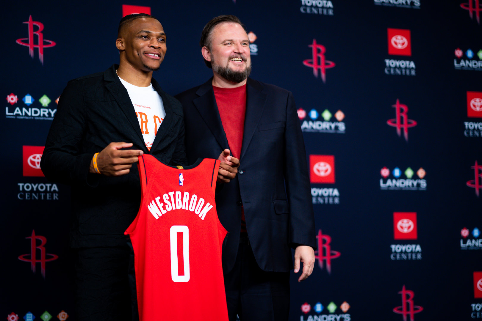 库里27分 勇士大胜国王