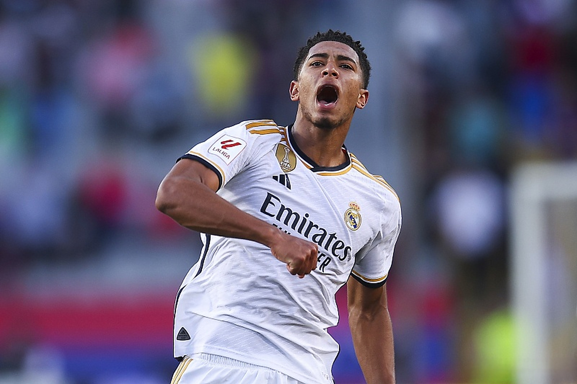 PeRo连续领跑积分榜，4AM已跌出前六，最后一日将上演五队争冠