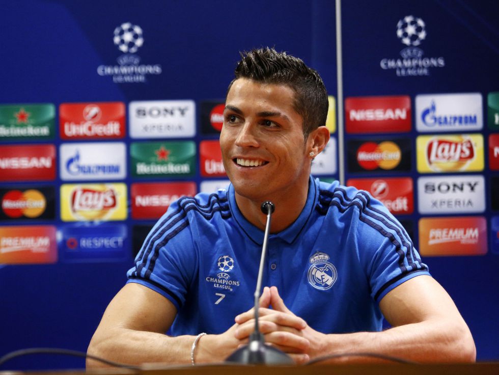 顶薪梦想破灭！特雷杨迎来3年12亿续约方案，赶紧下决心签约吧